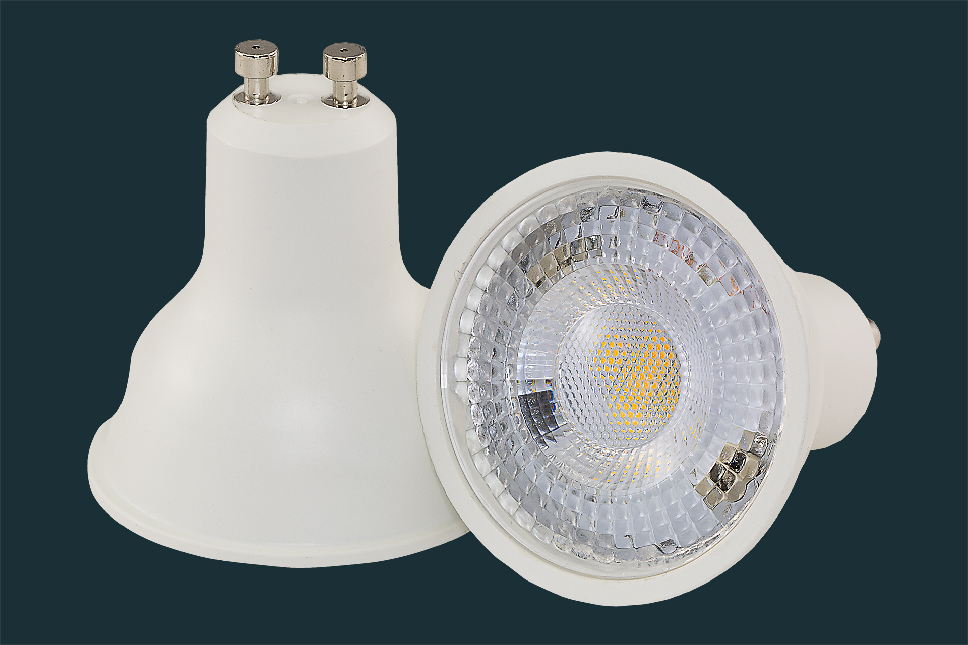 GU10 LED Reflektorlampe 7 W 530 lm 3.000K 38° Linse (dimmbar)